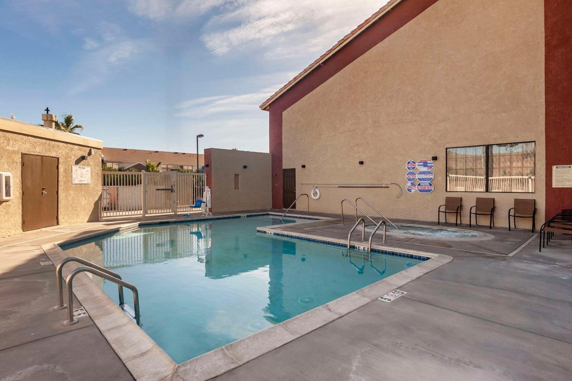 Quality Inn Blythe I-10 מראה חיצוני תמונה